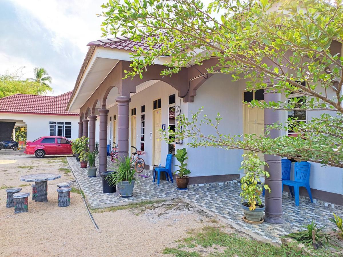 Desa Besut *