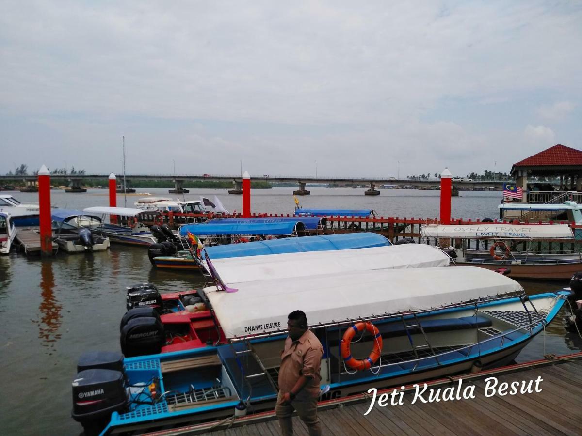 Desa Besut * Kampung Kuala Besut